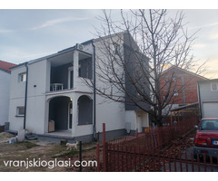 Trosoban stan u Čalije može kredit ili subvencija