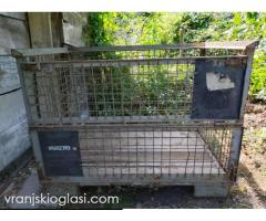 metalna korpa za traktor