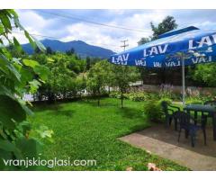Kuca u Surdulici,180m2,6ari placa
