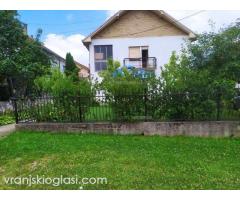Kuca u Surdulici,180m2,6ari placa - Slika 15/16