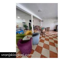 Potrebne radnice, Caffe Enigma - Slika 6/14